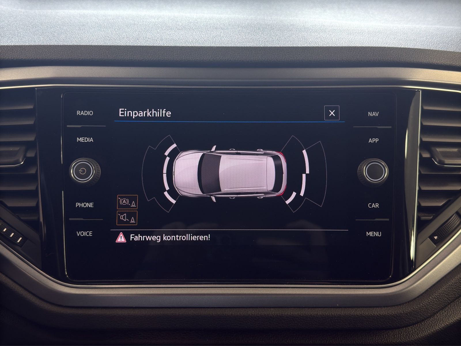 Volkswagen T-Roc - Bild 16