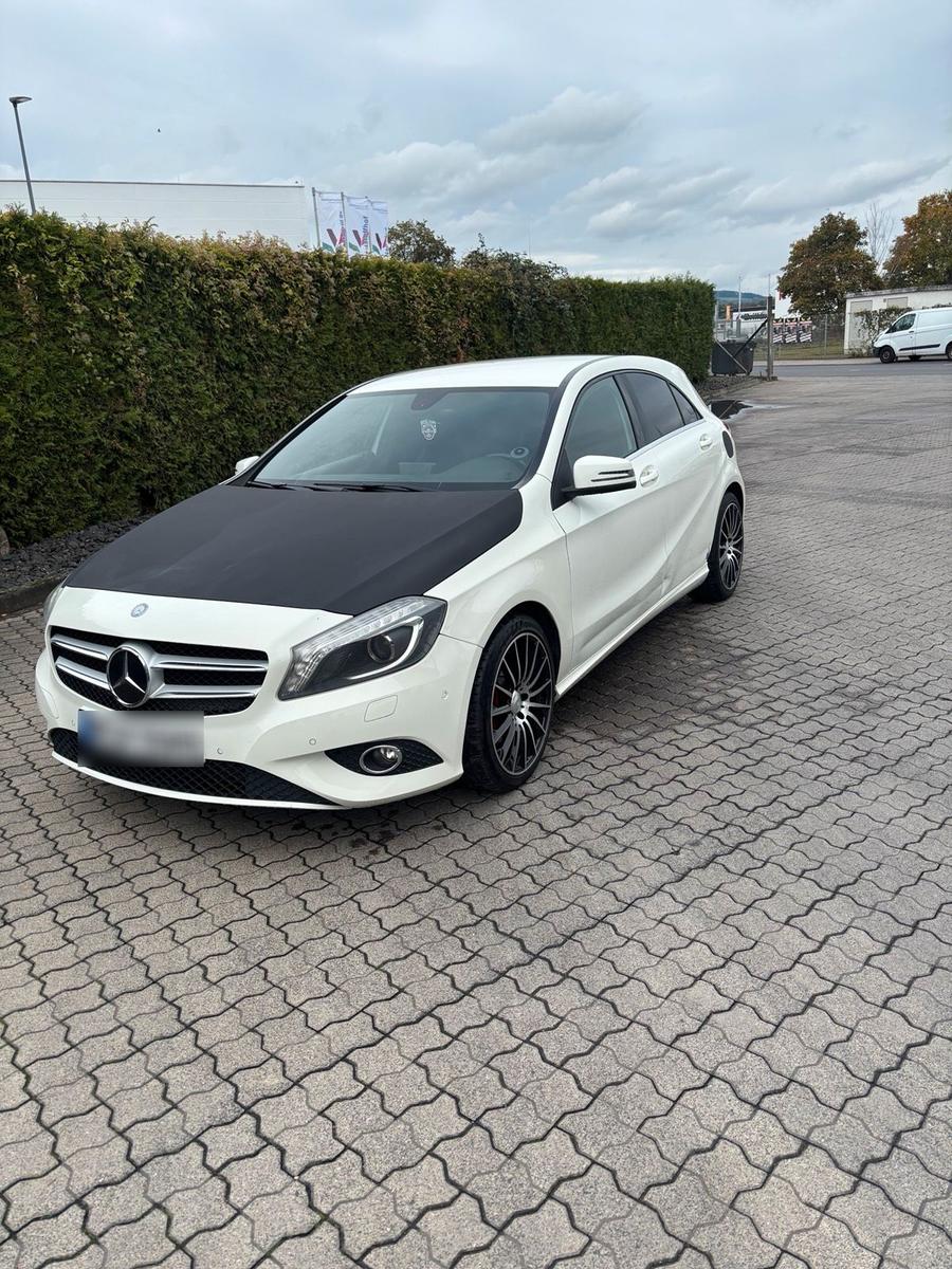 Mercedes-Benz A 180