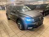 Volkswagen Tiguan Highline 2.0 TSI  BMT 4Motion R-line - VW Tiguan Gebrauchtwagen in Bielefeld
