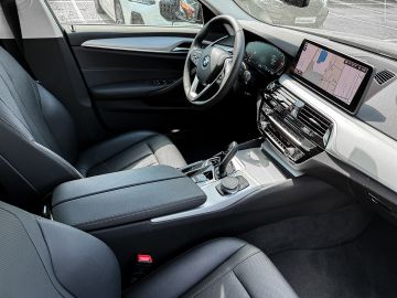 BMW 520 - 7