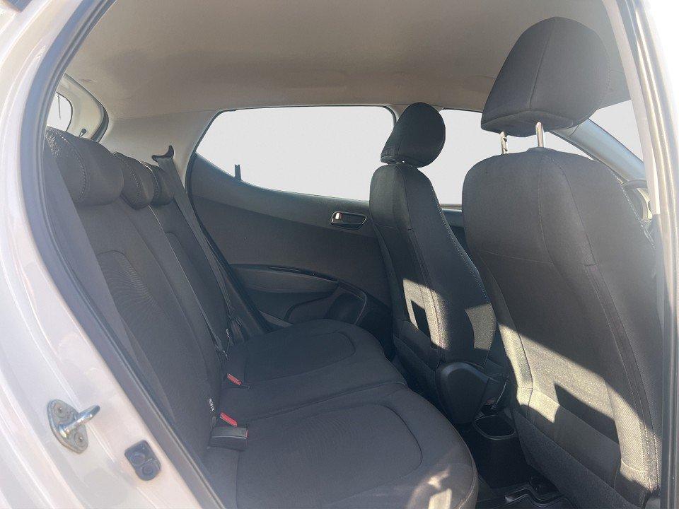 Hyundai i10 YES!+SHZ+LENK.HEIZ+BT+TEMP+LED+ISOFIX