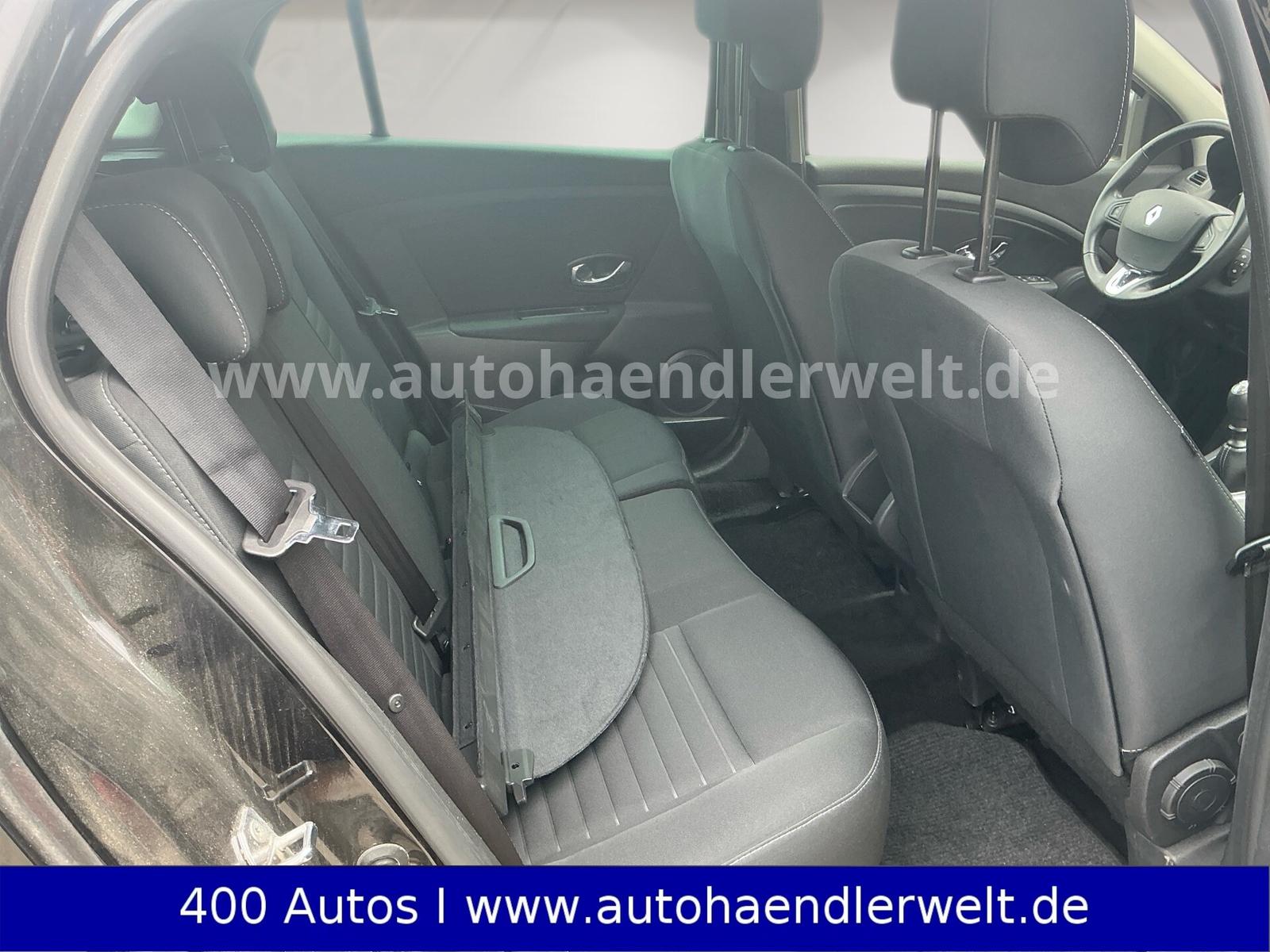 Renault Megane 2015 — photo 12