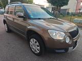 Skoda Yeti Easy*4X4 ALLRAD*TÜV*ALU*KLIMA*EURO 5*1 HAND - Skoda Yeti: Eu