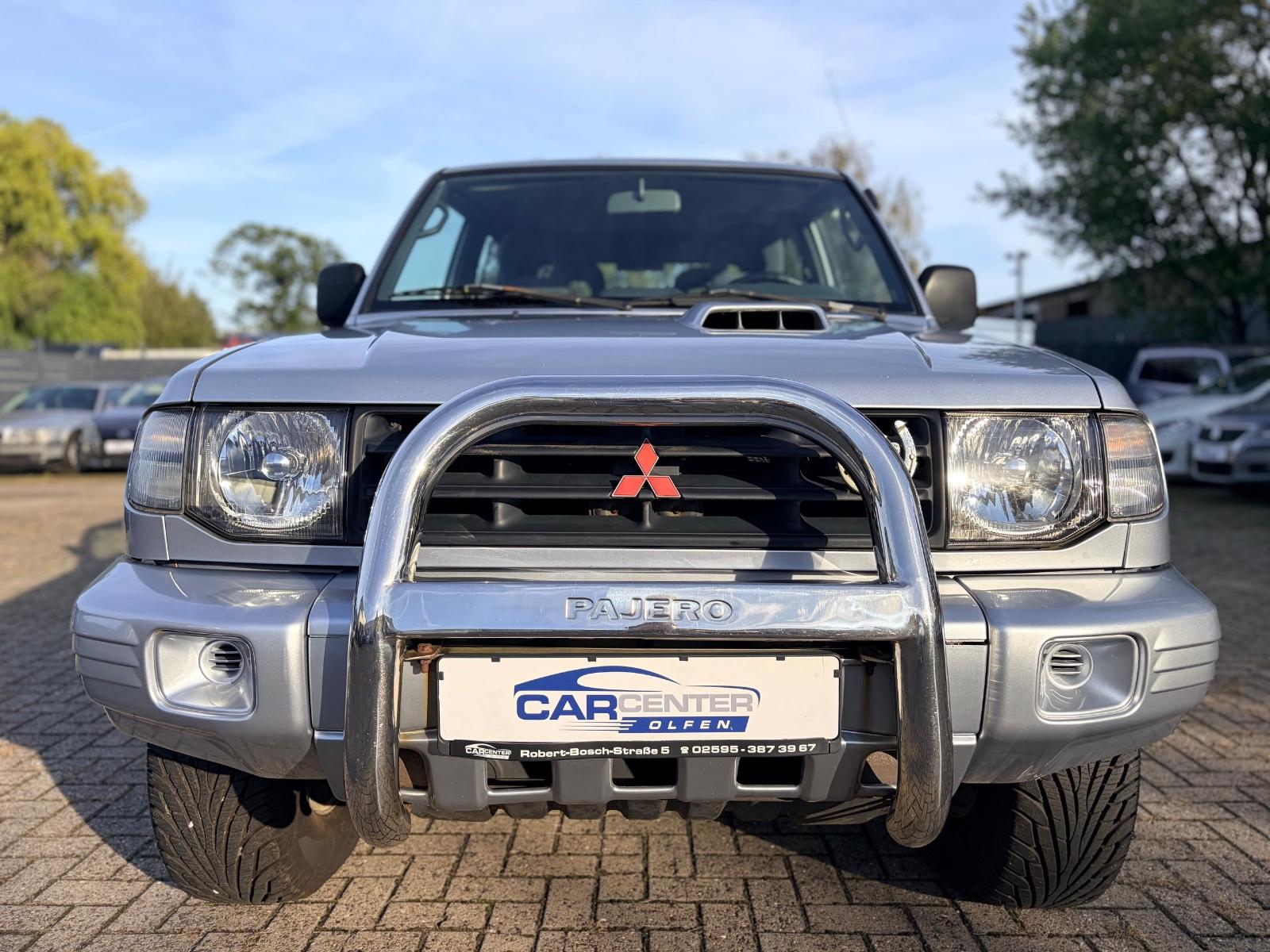 Mitsubishi Pajero 2004 — photo 17