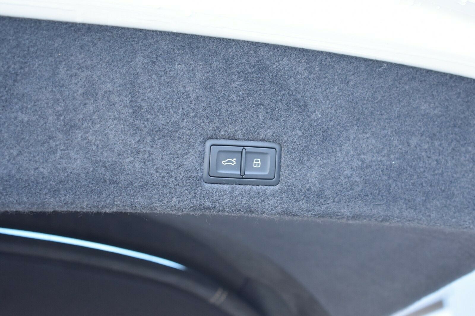 Fahrzeugabbildung Lamborghini Urus LP650 *PANO*VoLL*23*Q-Citura*Mietkauf*