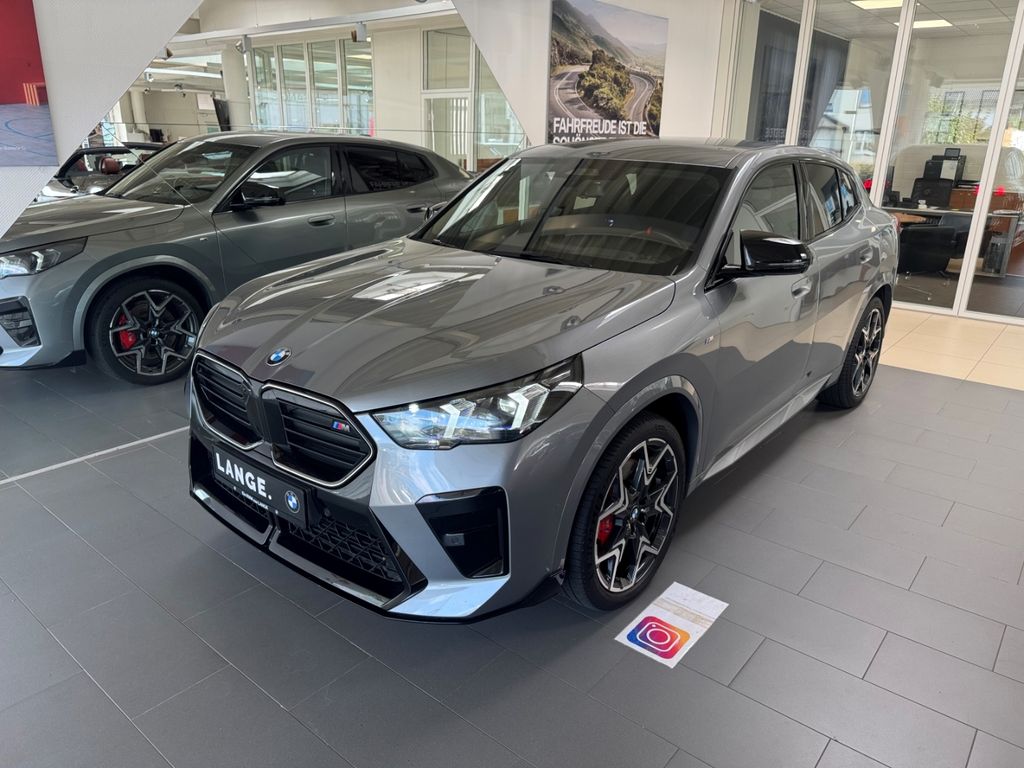 Image of BMW X2