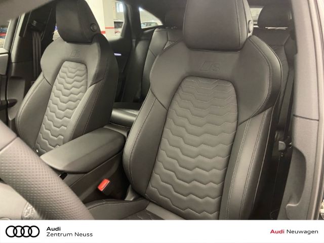 Audi S6 e-tron - Bild 18