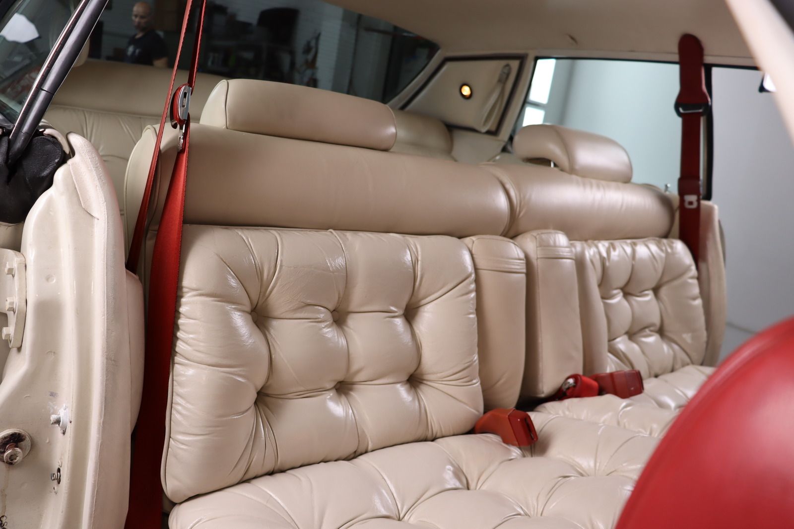 Fahrzeugabbildung Chrysler New Yorker V8 7.2 * Leder * Klima * el. Sitze