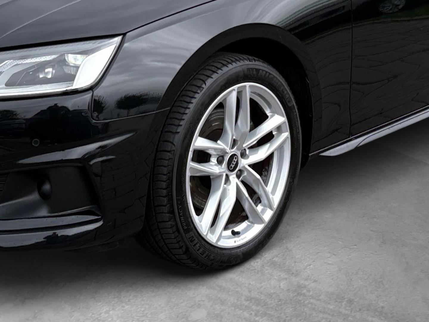 Audi A4 Avant advanced 35 2.0 TFSI Navi Memory Sitze
