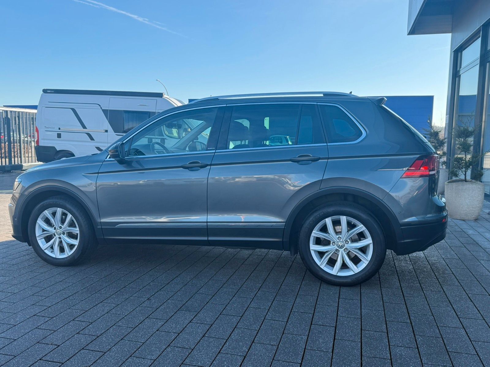 Fahrzeugabbildung Volkswagen Tiguan IQ.DRIVE Start-Stopp