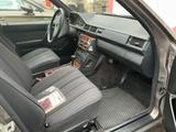 Mercedes-Benz E 230 TE W124 "Bestattungswagen/Leichenwagen" - Mercedes-Benz W124t