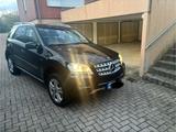 Mercedes-Benz ML 300 CDI 4MATIC - Mercedes-Benz ML 300 von privat