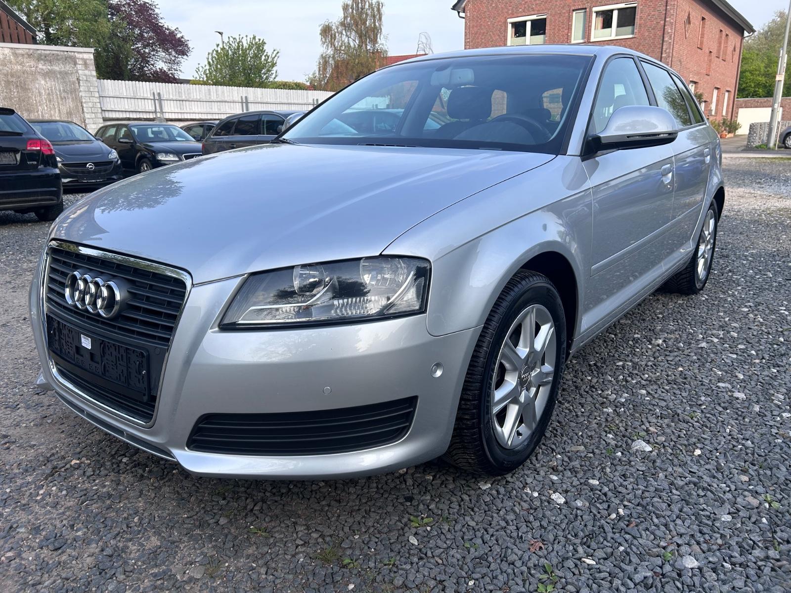 Audi A3 Sportback 1.4 TFSI Ambiente*Tüv Neu*PDC*