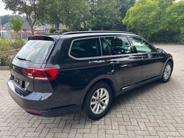 Volkswagen Passat Variant - 3