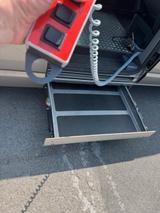 Volkswagen T5 Caravelle, Rollstuhlfahrer, Selbstfahrerumbau - VW T5 Caravelle Gebrauchtwagen