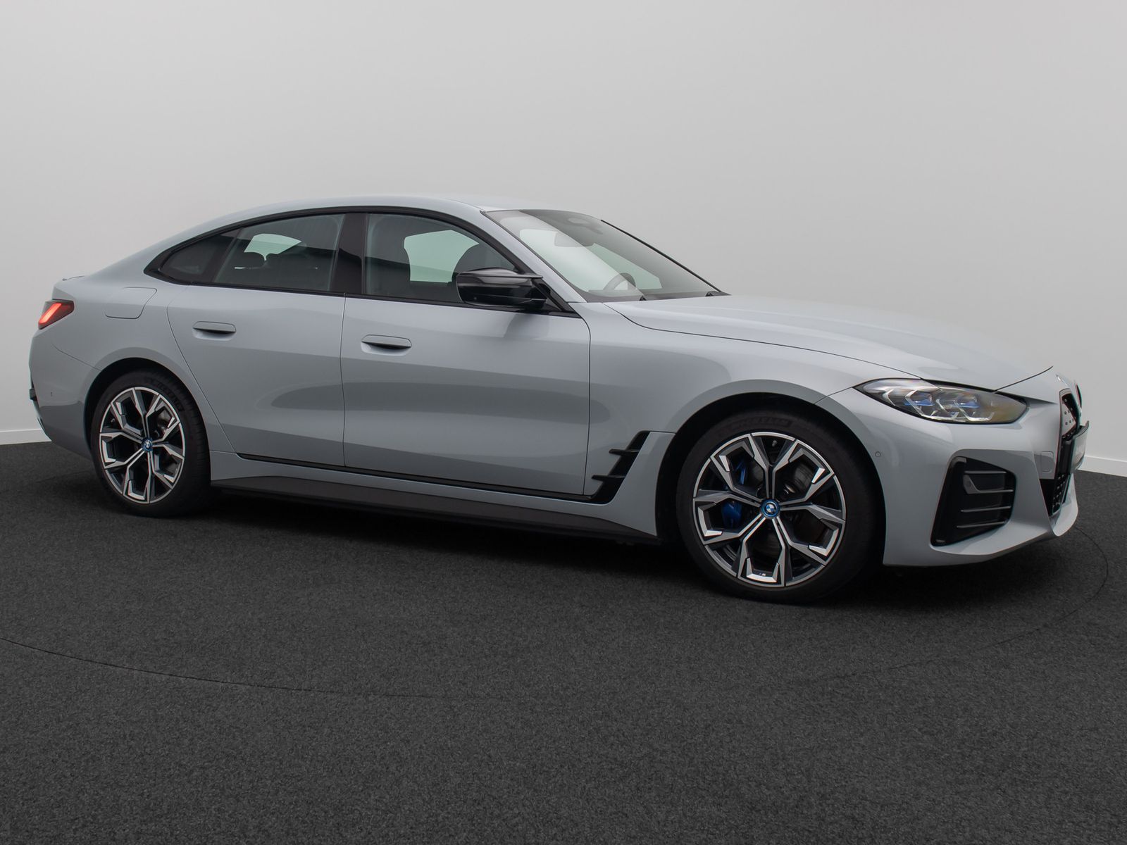 Fahrzeugabbildung BMW i4 M50 Gran Coupe 360&deg; HiFi HUD Laser DAB 19Zoll
