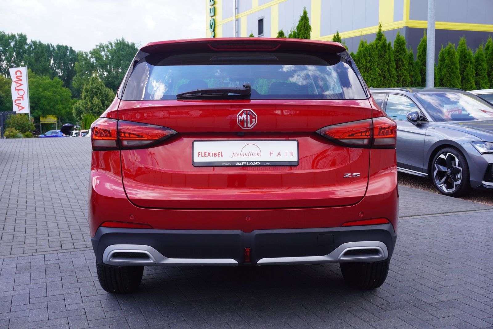 MG ZS