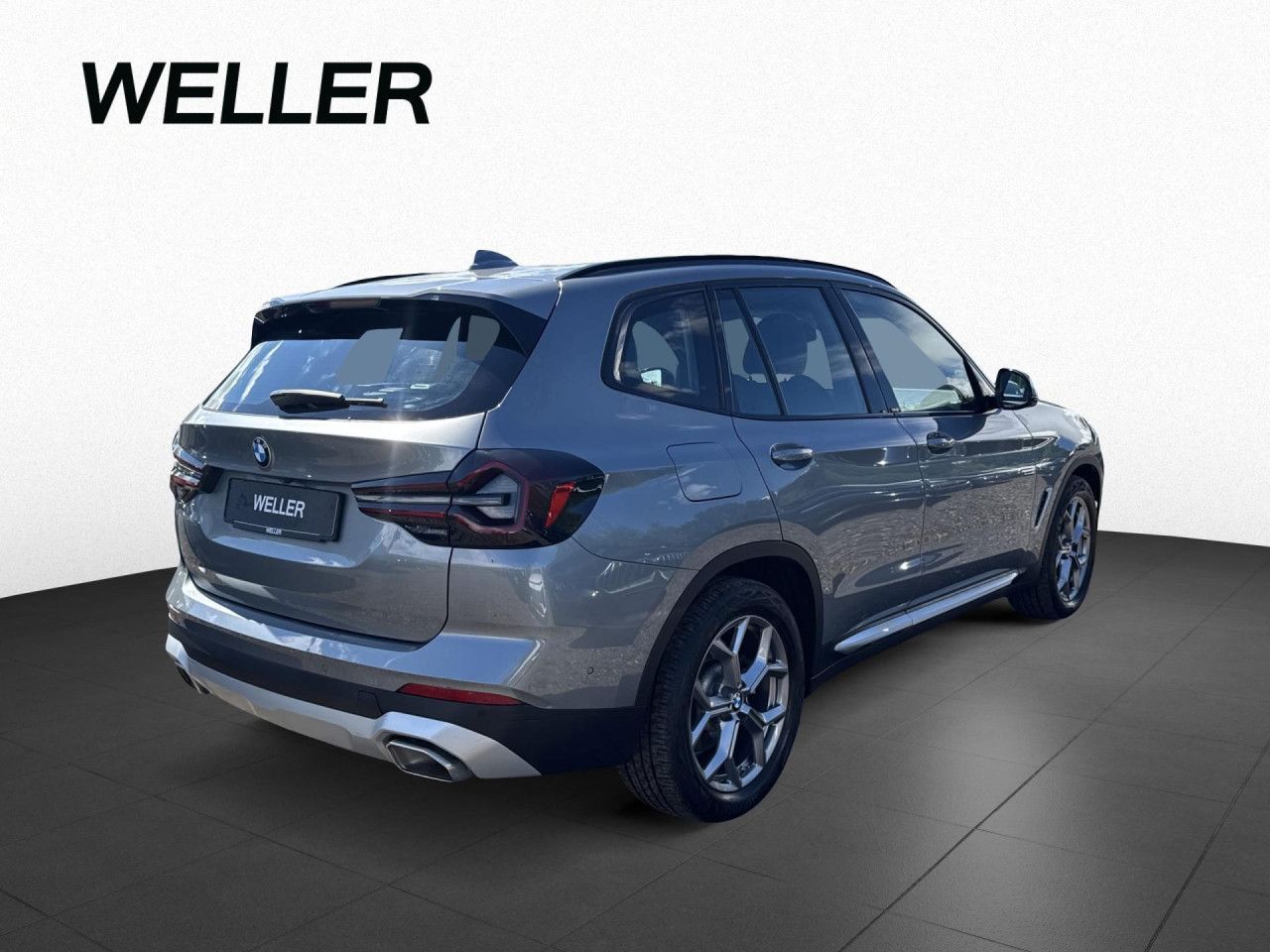 BMW X3 xDr 20dA LivePl,Laser,HUD,St+Go,AHK,19",Kam foto 5