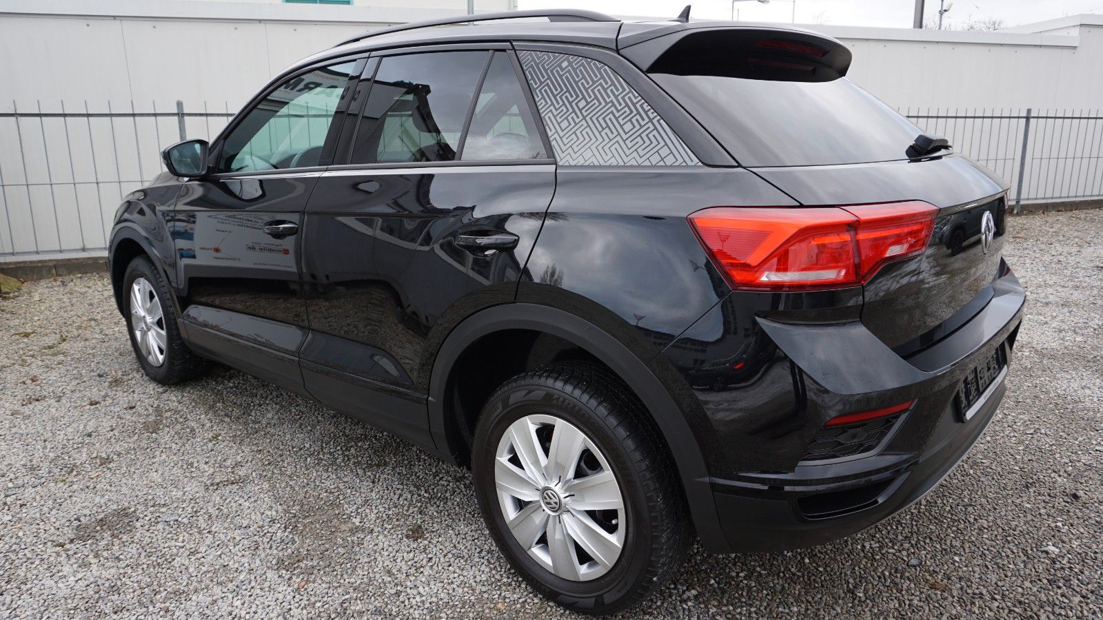 Fahrzeugabbildung Volkswagen T-Roc Style, Leder, Kamera, Black Edition, LED