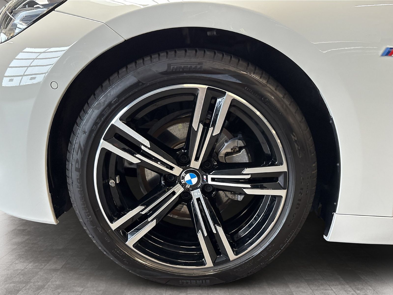 BMW 220 - Bild 9
