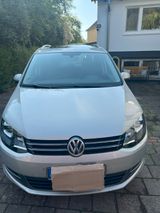 Volkswagen Sharan 2.0 TSI DSG Highline + Top Ausstattung - Volkswagen Sharan mit Benzin-Antrieb: Kleinbus, 2.0