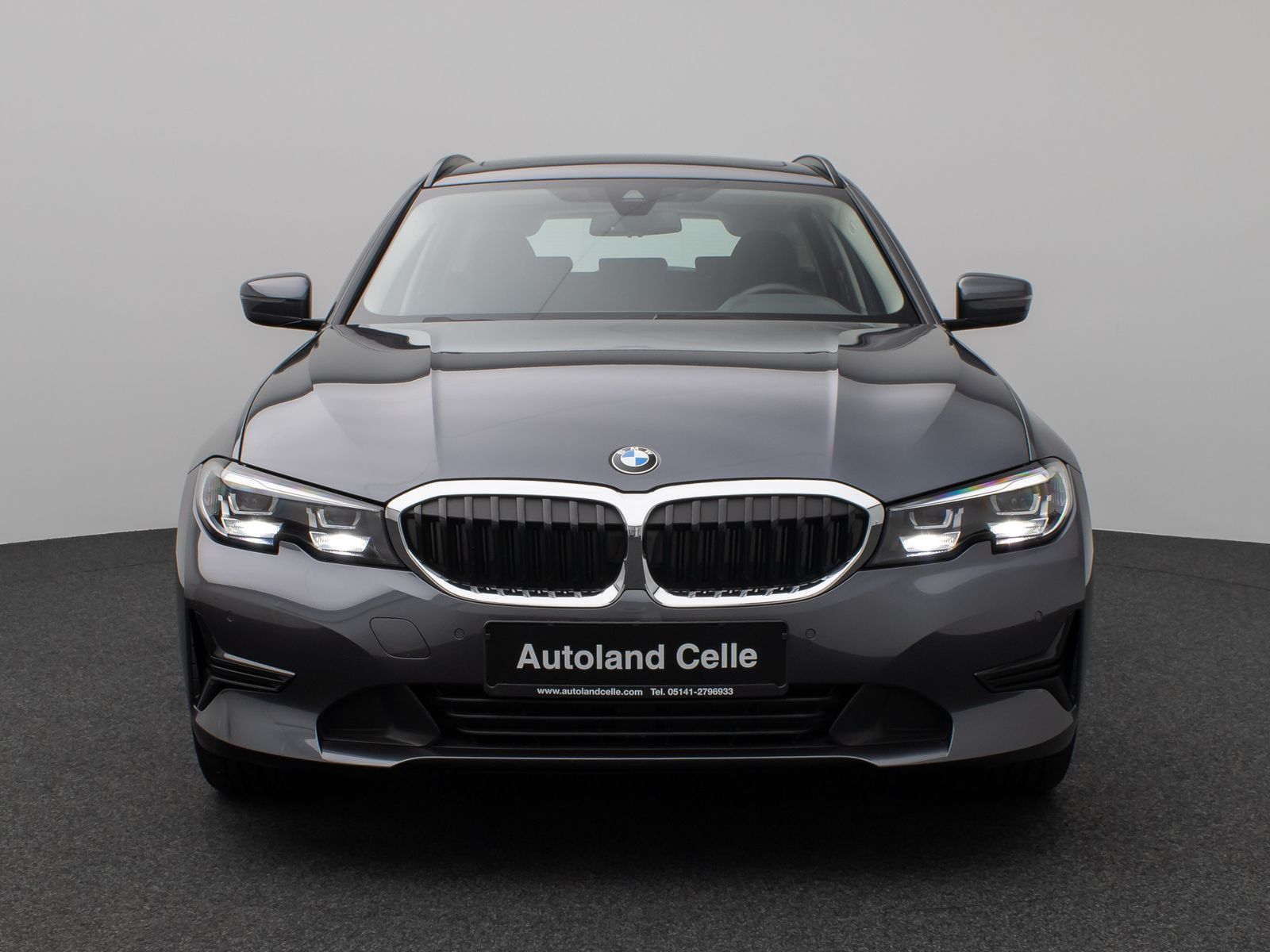 Fahrzeugabbildung BMW 320i Panorama DAB CockPitPr DrivAssist PDC Alarm