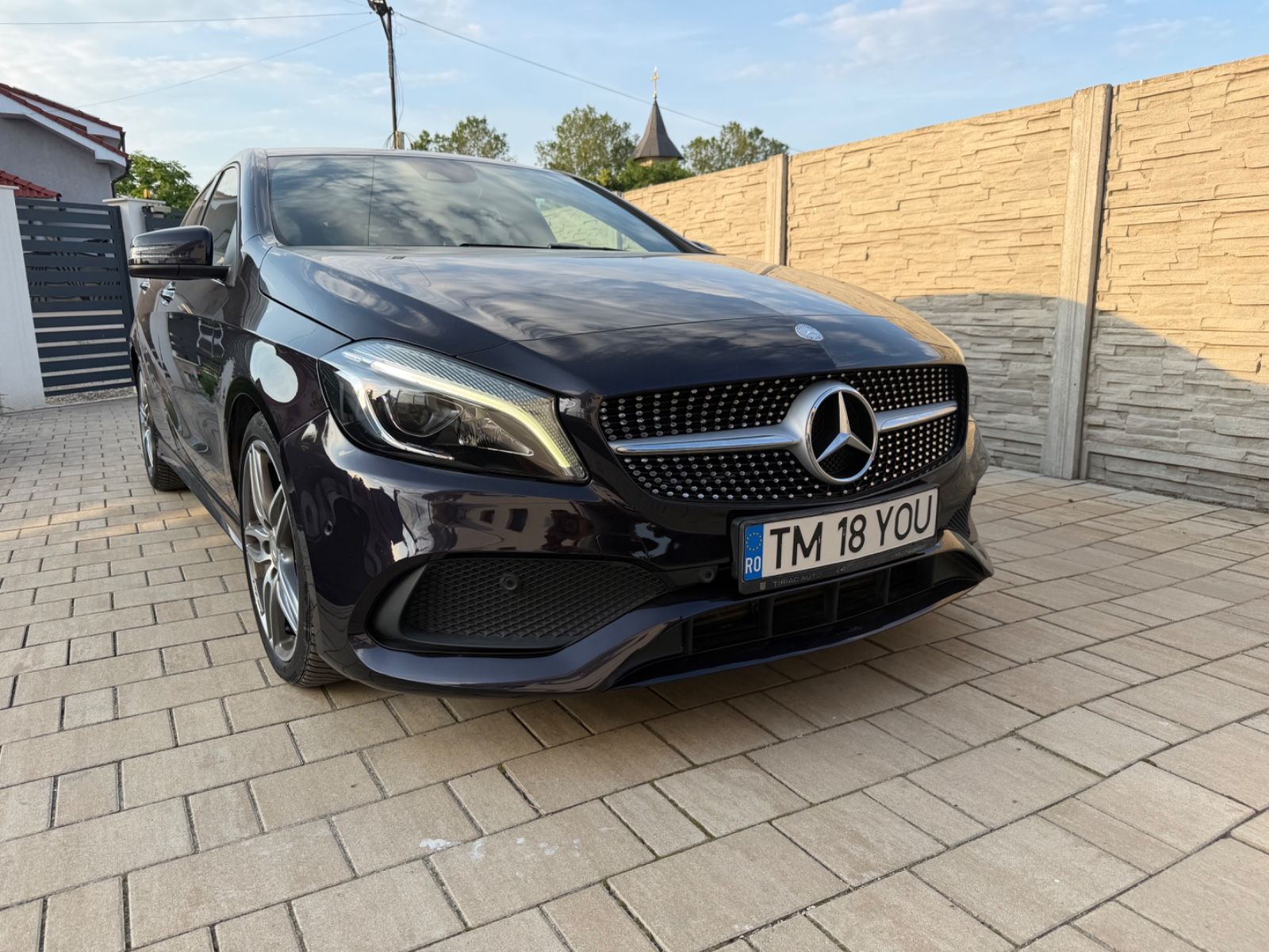 MERCEDES-BENZ A 200 d 4MATIC AMG Line DCT AMG Line