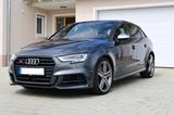 Audi S3 TFSI S tronic quattro Sportback - - Audi S3: Sportback Tronic