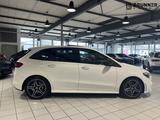 Mercedes-Benz B 250 4M AMG.Panodach,Night,Multi LED,Kamera,DAB - gebrauchte Mercedes-Benz B 250 aus dem Jahr 2023