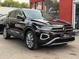 Volkswagen T-Roc Move IQ-DRIVE/ACC/NAVI/LED/APPLE-CAR/ - schwarze Volkswagen T-Roc