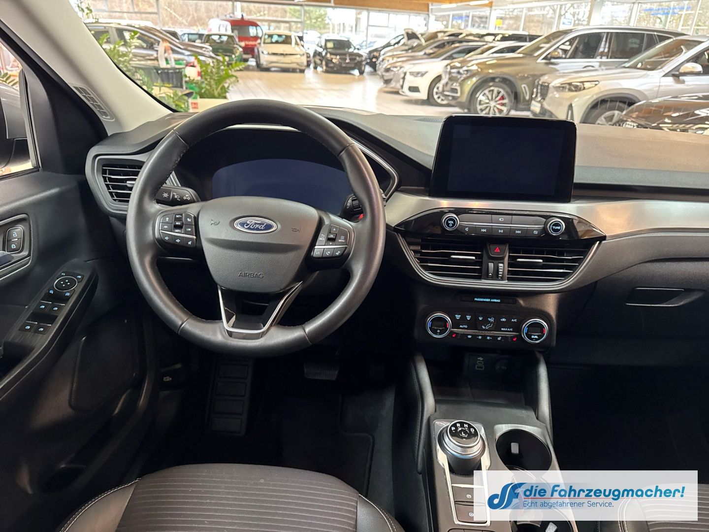 Fahrzeugabbildung Ford Kuga Titanium X HUD Navi Digitales Cockpit Sound