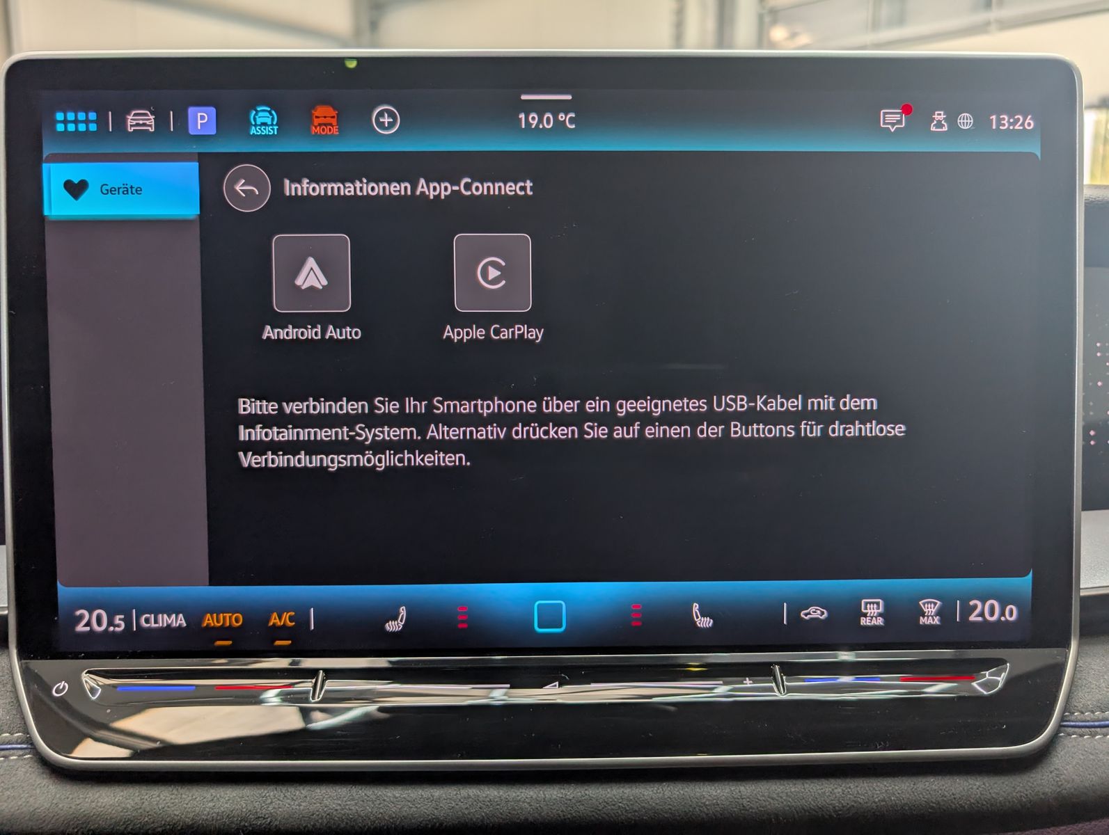 Fahrzeugabbildung Volkswagen Tayron 2.0TDI 4M R-Line Launch Pano Black AHK 20