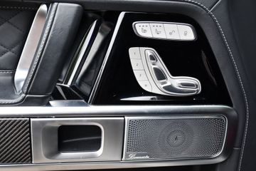 Mercedes G 63 AMG - 12