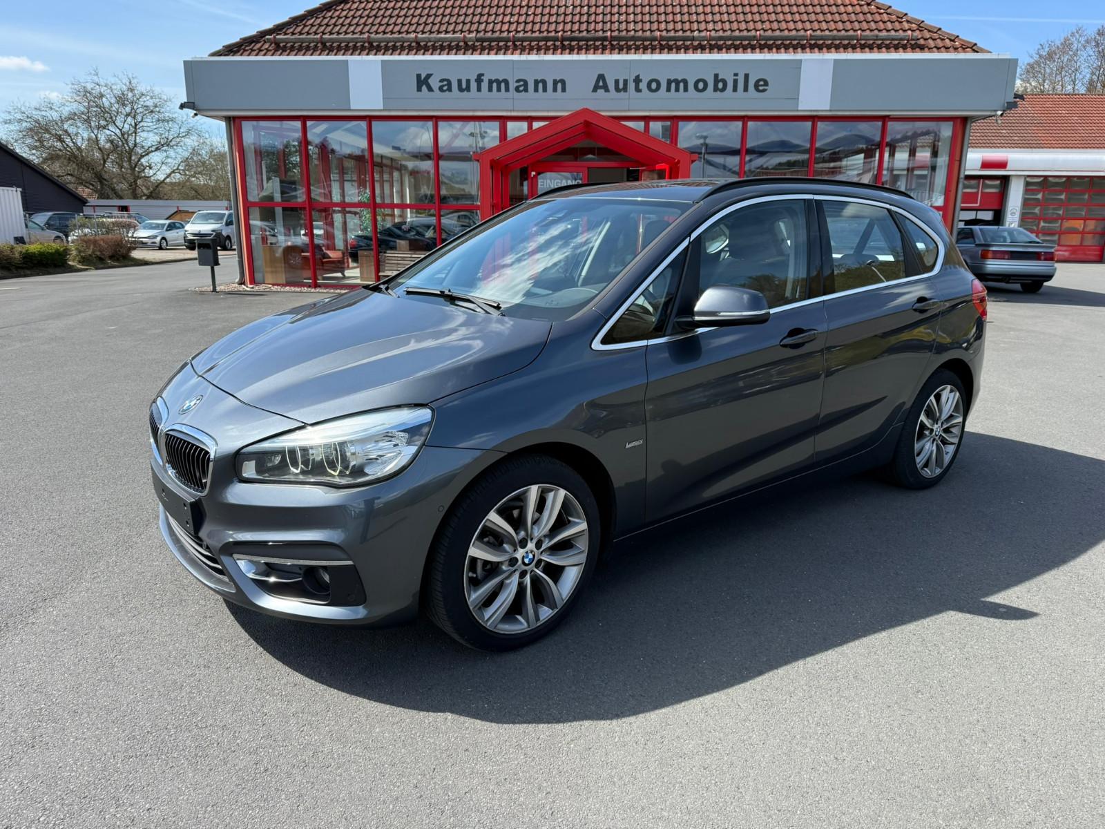BMW 218 2 Active Tourer 218 i Luxury Line