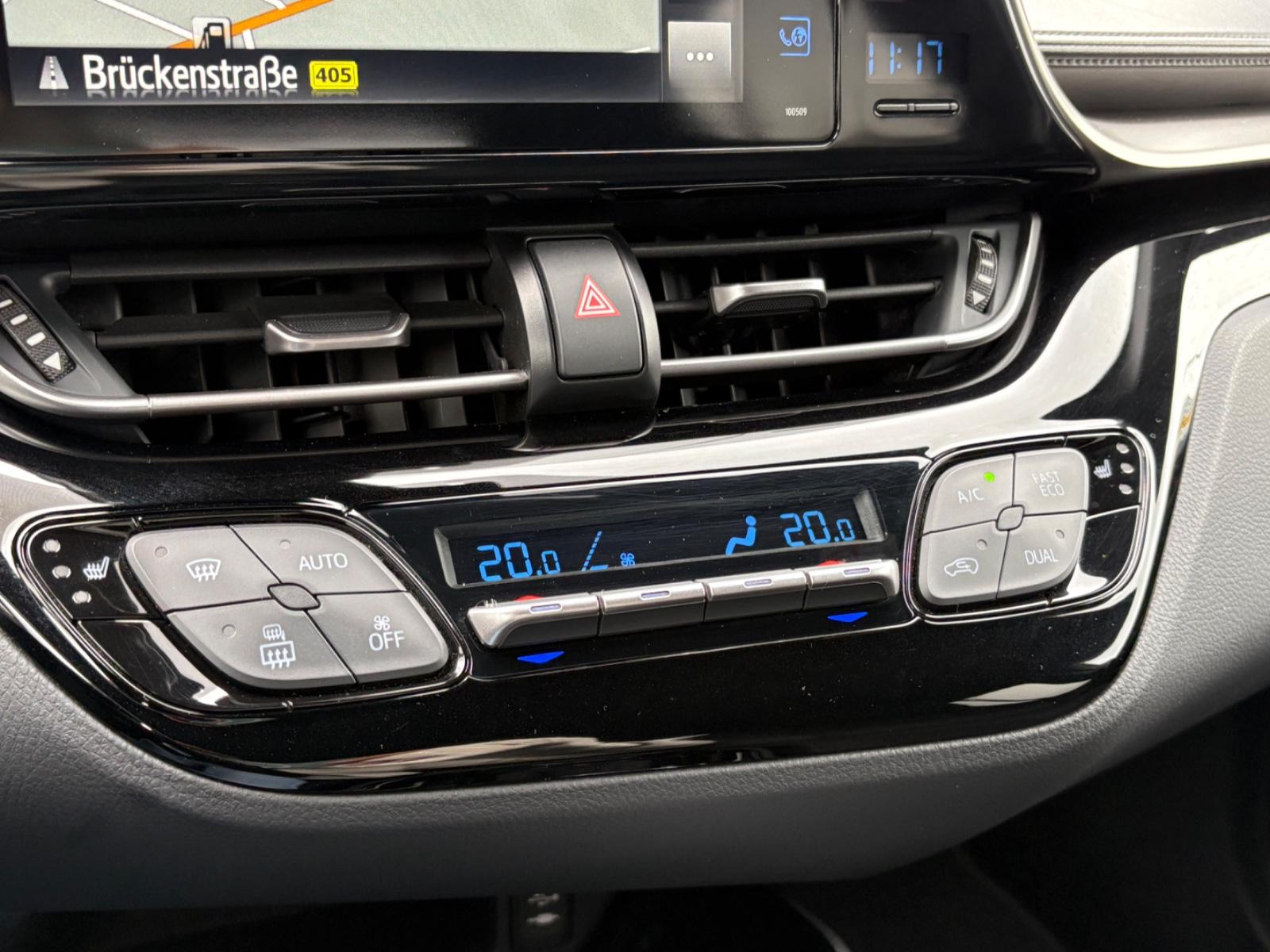 Car Image 23
