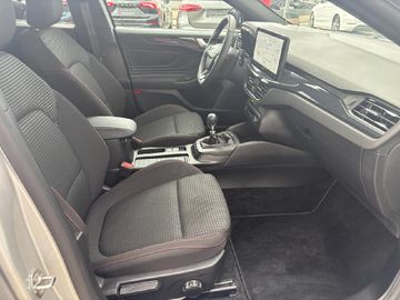 Ford Focus Turnier 1.0 ST-Line NaviAHK
