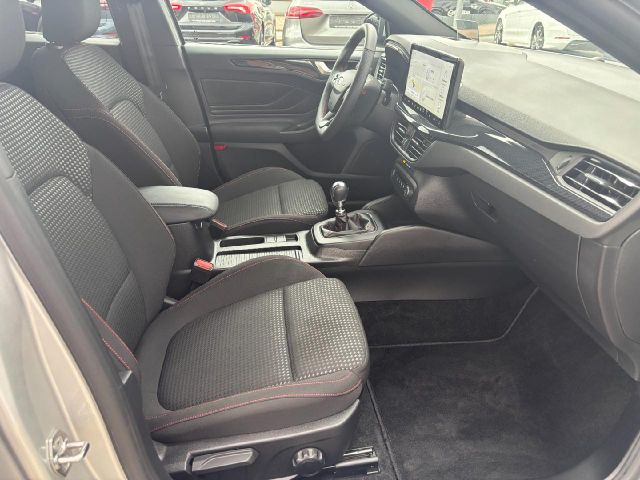 Ford Focus Turnier 1.0 ST-Line NaviAHK