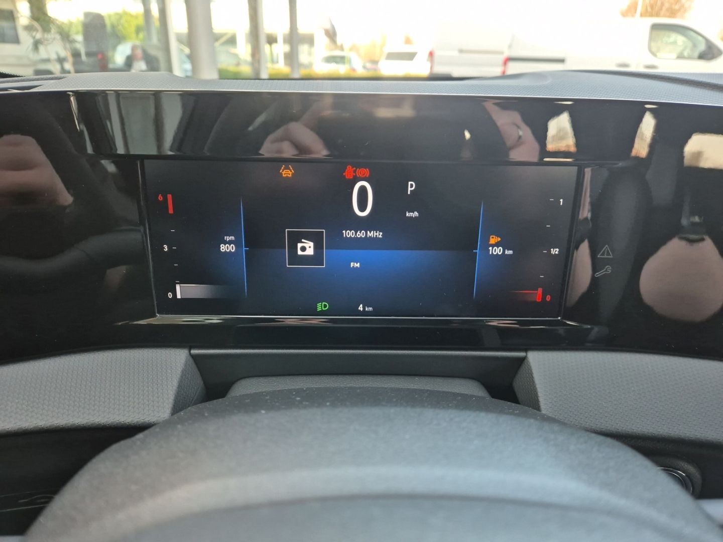 Fahrzeugabbildung Opel Astra 1.5 D EU6e L Sports Tourer Edition LED App