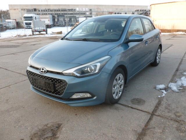 Hyundai i20 1.4 Trend Automatik