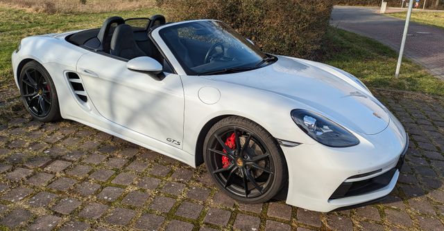 Porsche 718 GTS Cabrio