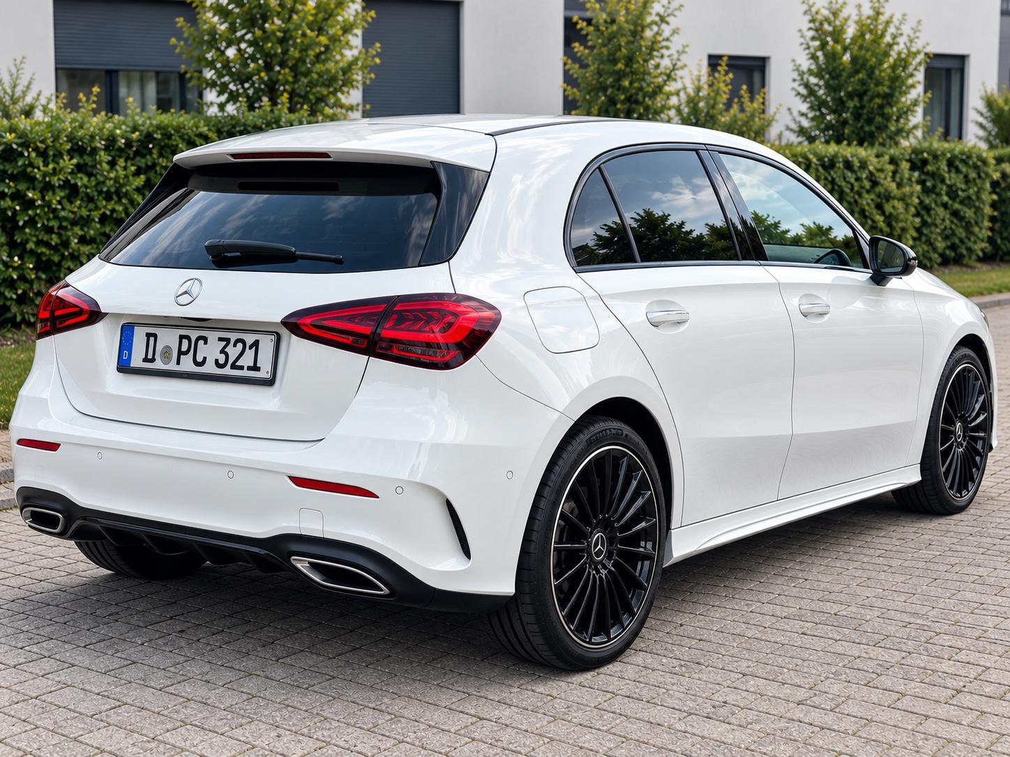 Mercedes-Benz A 250 e AMG Line PREMIUM Night MULTIBEAM 19