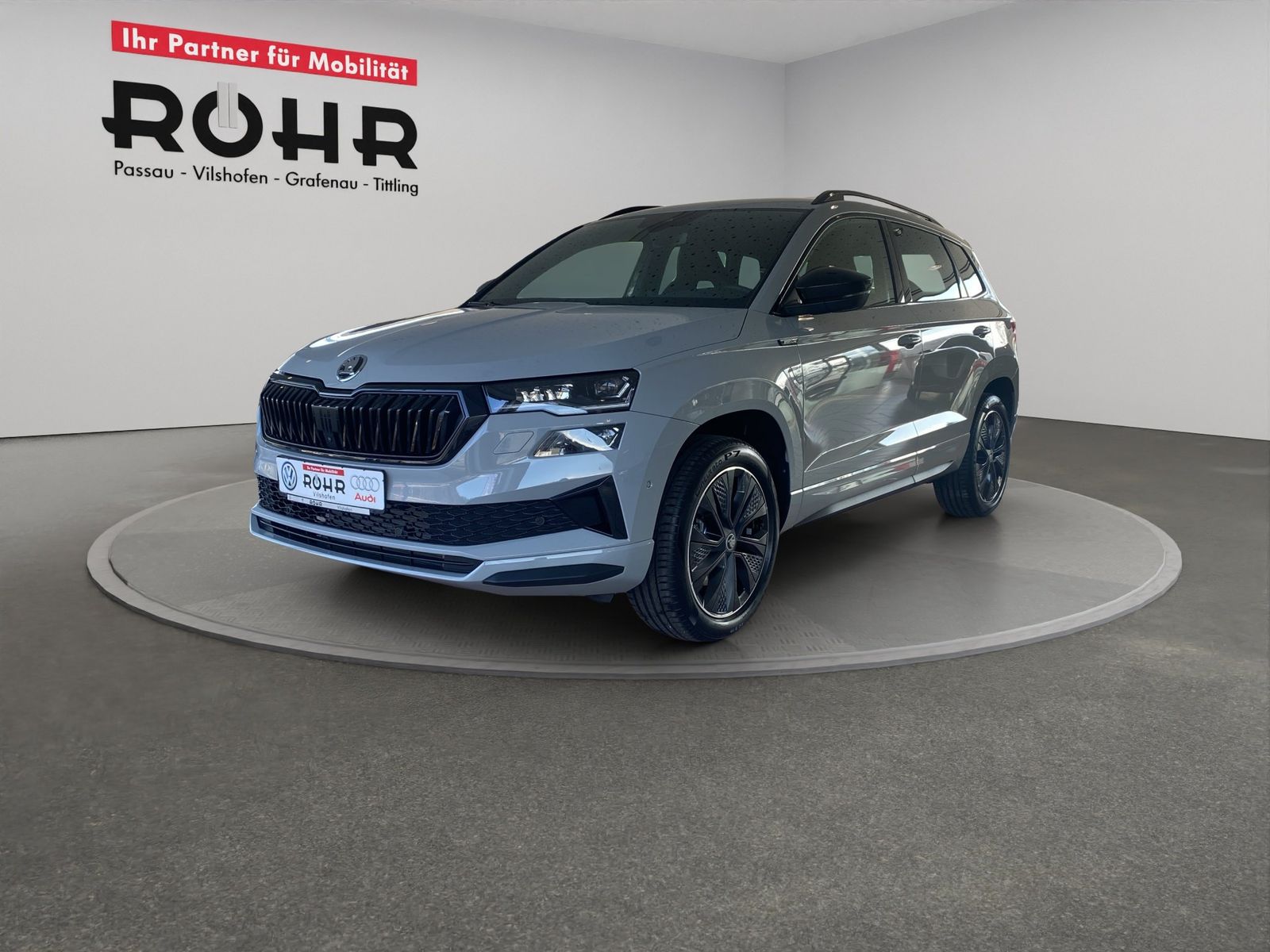 Skoda Karoq Sportline 2.0 TDI DSG 4x4 360 ACC AHK Kam.