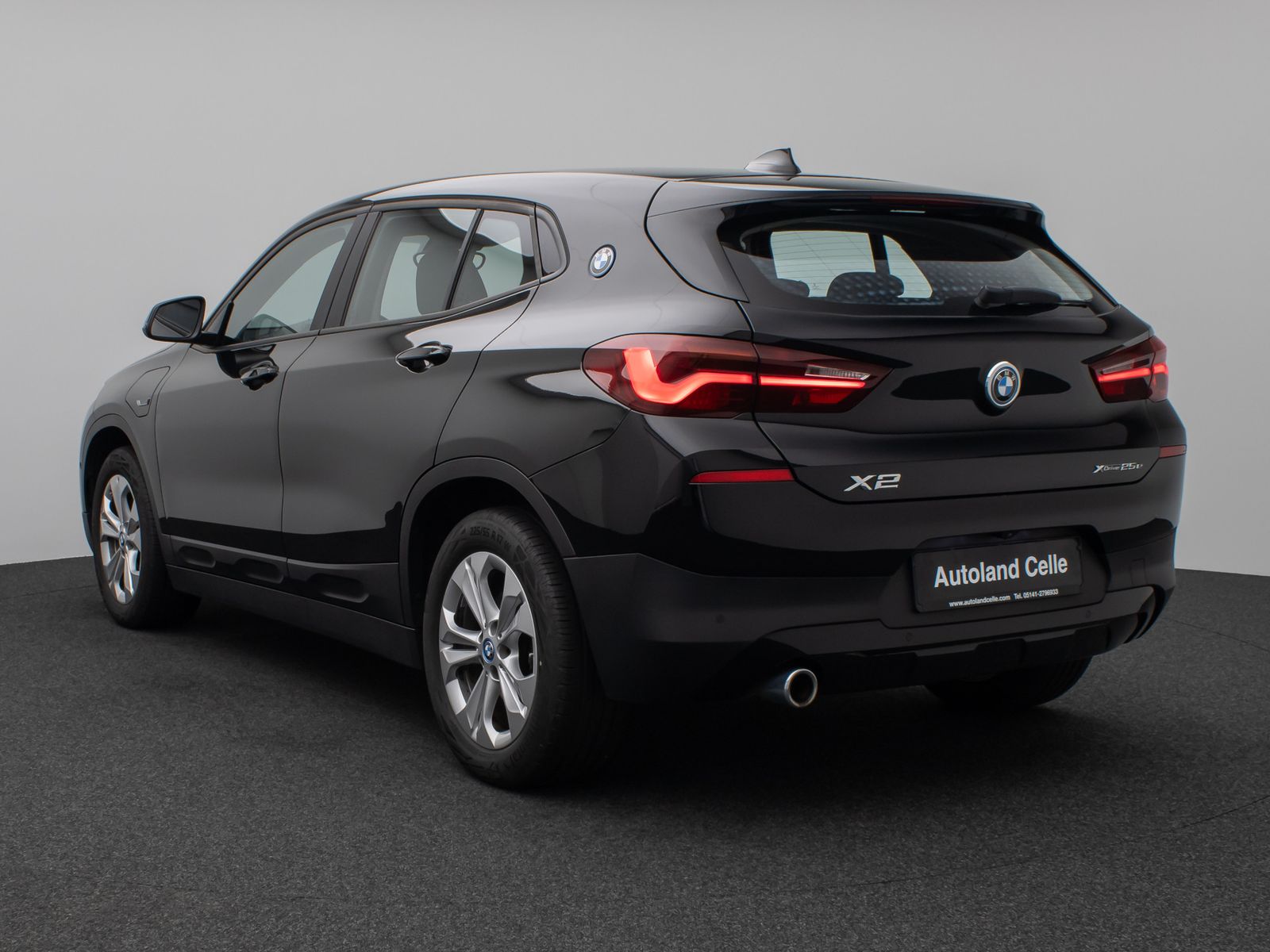 Fahrzeugabbildung BMW X2 xD25e Kamera DAB Lordos LED Geschwindigkeitsr