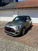 MINI John Cooper Works Cabrio John Cooper Works - MINI Cabrio Serie von privat