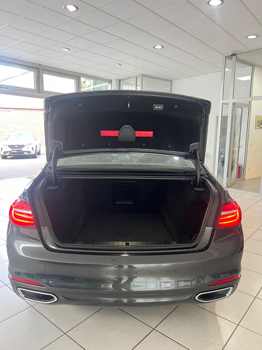 Fahrzeugabbildung BMW 740 d xDrive * SITZBELÜFTUNG*MASSAGE*360 KAMERA*