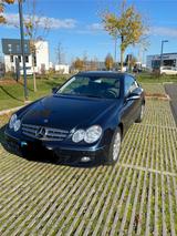 Mercedes-Benz 280 - Mercedes-Benz 280 in Köln