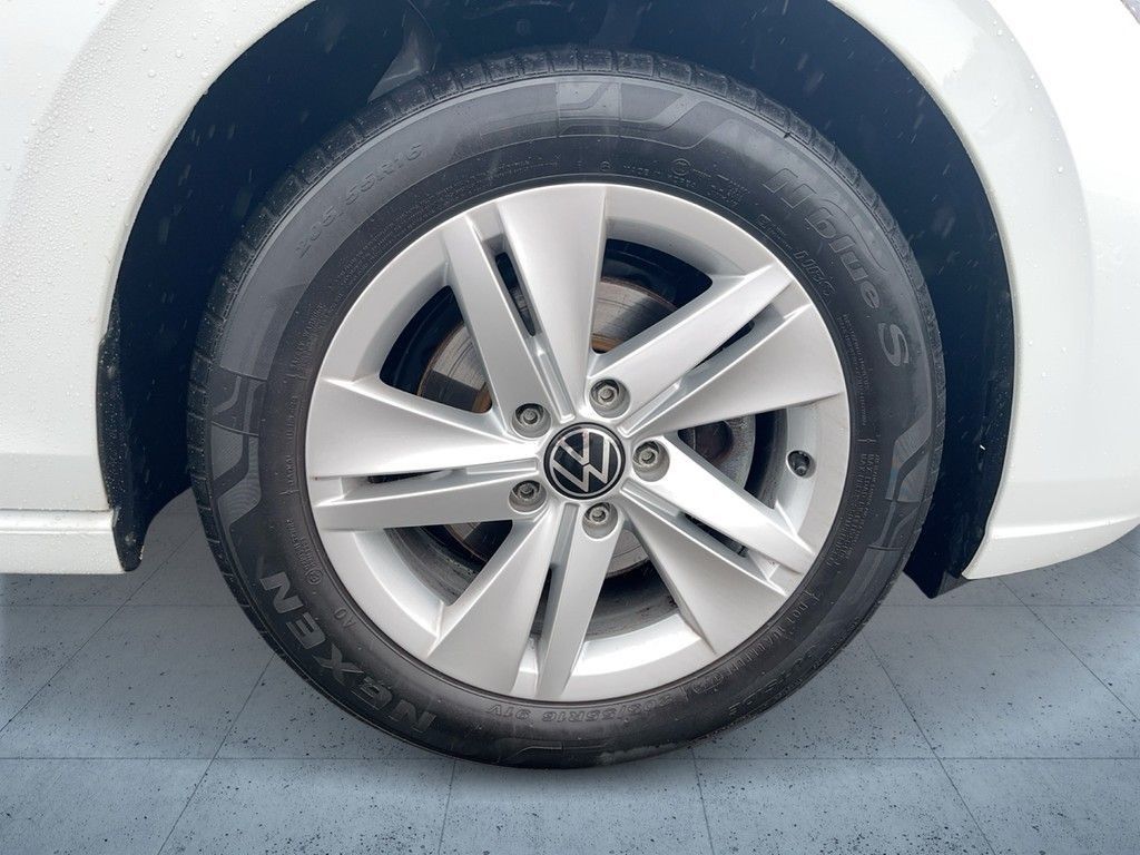 Volkswagen Golf - Bild 9