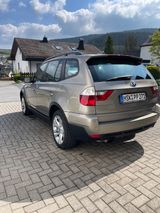 BMW X3 xDrive20i - erst 68.000km - BMW: 6er