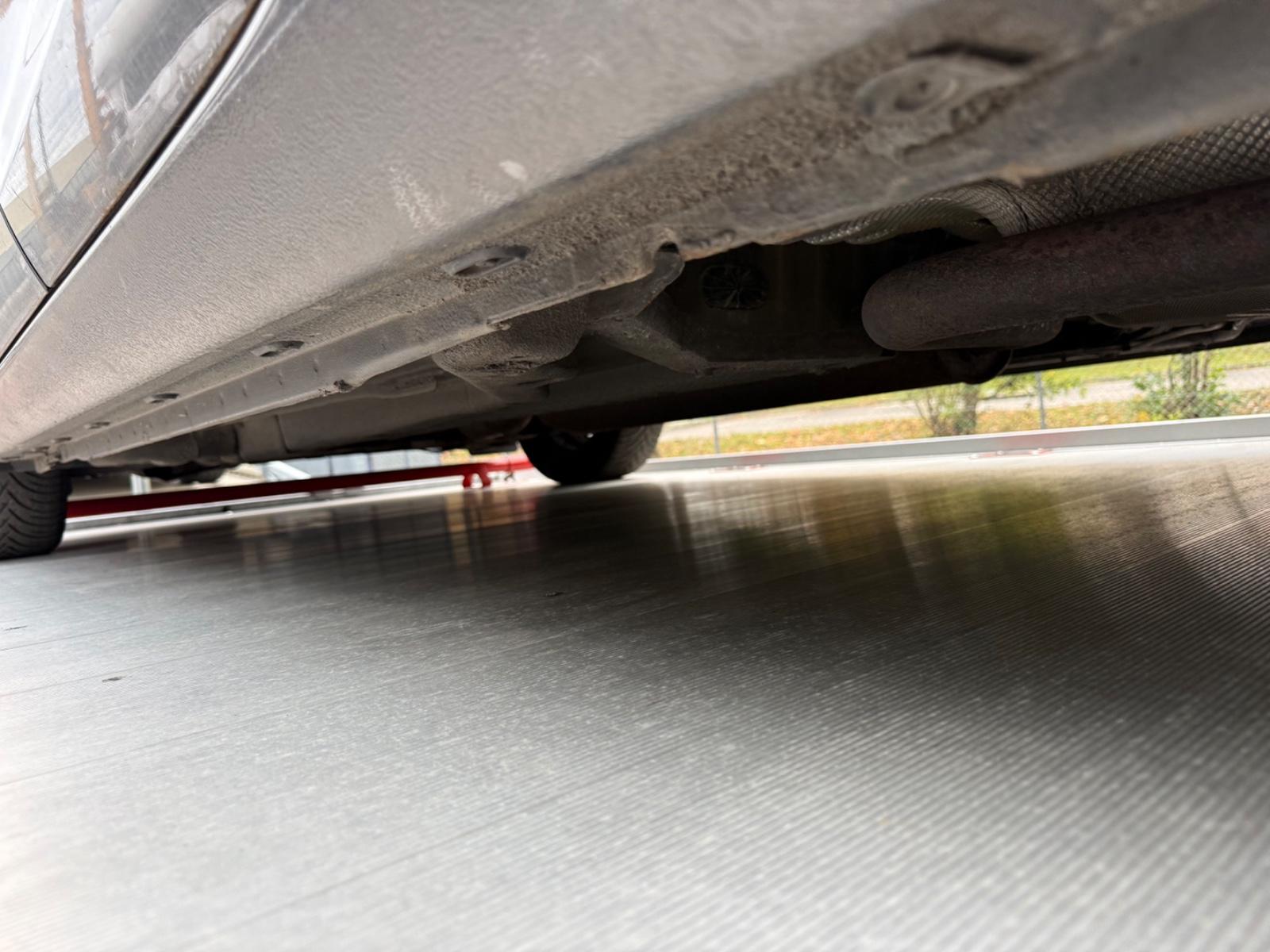 Opel Astra 2011 — photo 17