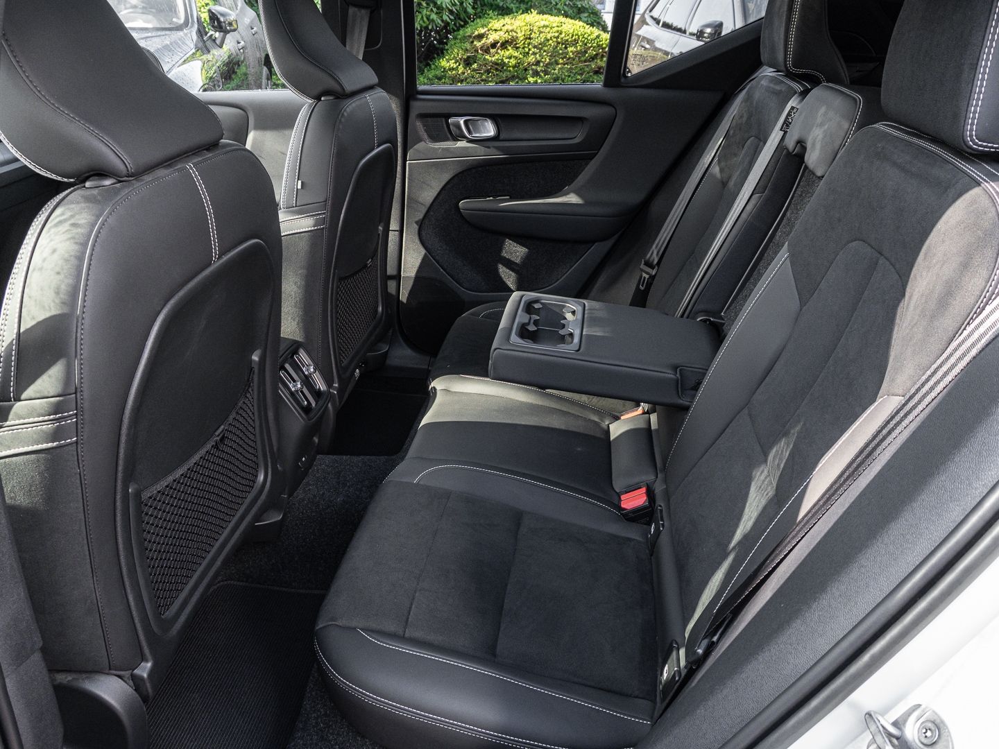 Volvo XC40 Ultimate Recharge Pure Electric AWD Twin St foto 15